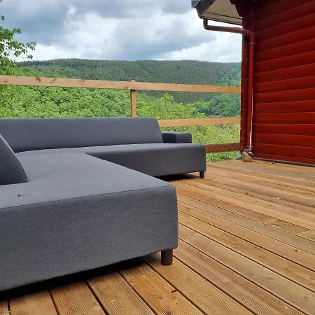 Coo Ferienhaus *